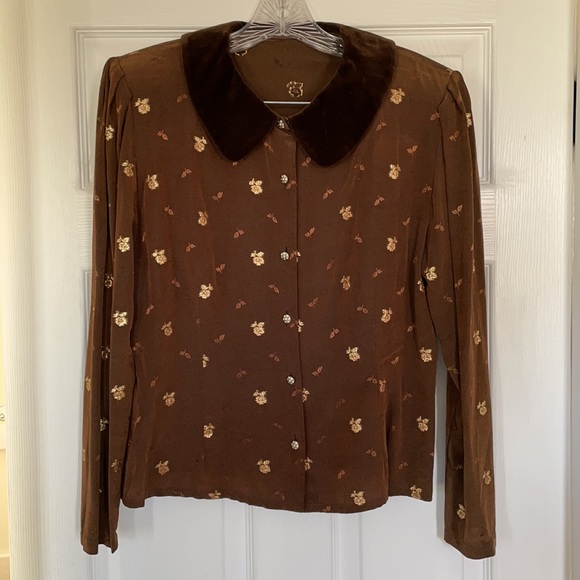 Handmade Spanish two piece. - Picture 3 of 4